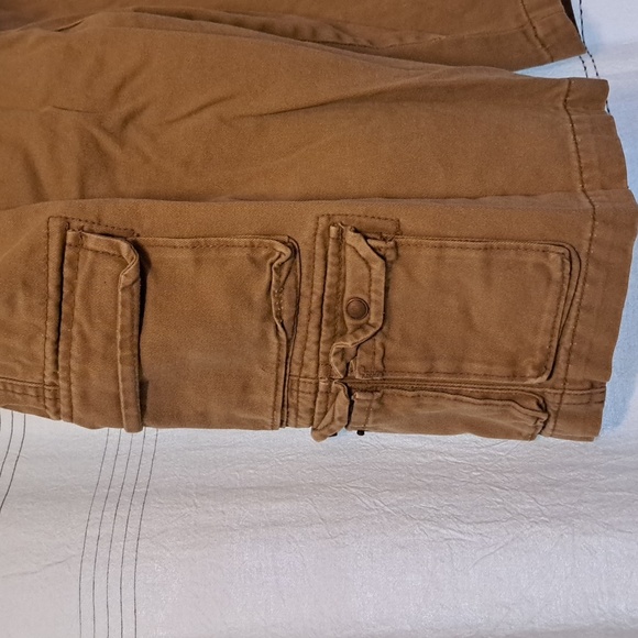 Mens iron Co cargo shorts khaki good worn condition soft and comfy - Picture 3 of 5